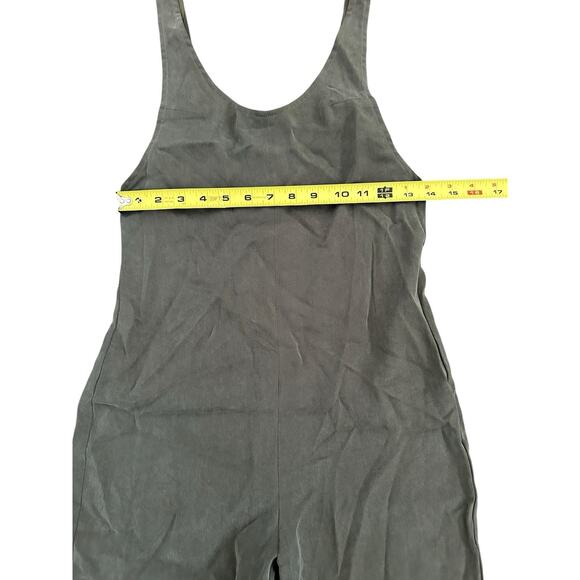 Reformation Janine Jumpsuit Romper V Neck Green Size 0 - Picture 4 of 12